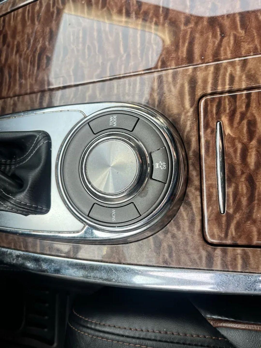 Nissan Armada SL 2WD 2020