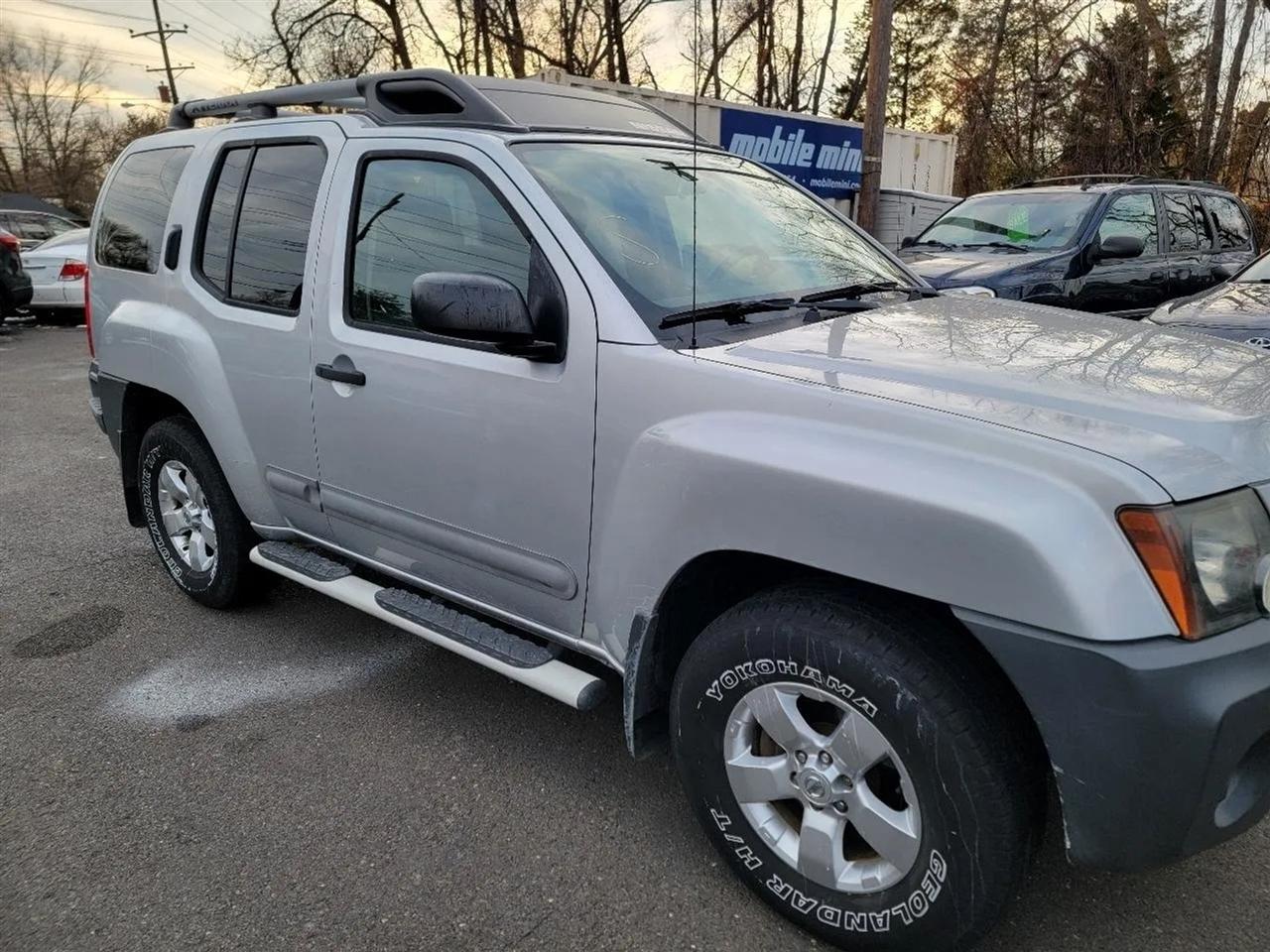 Nissan Xterra S 4WD 2011