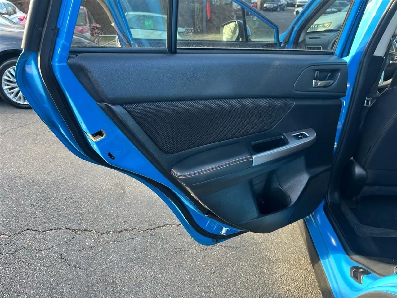 Subaru Crosstrek 2.0i Premium PZEV CVT 2017