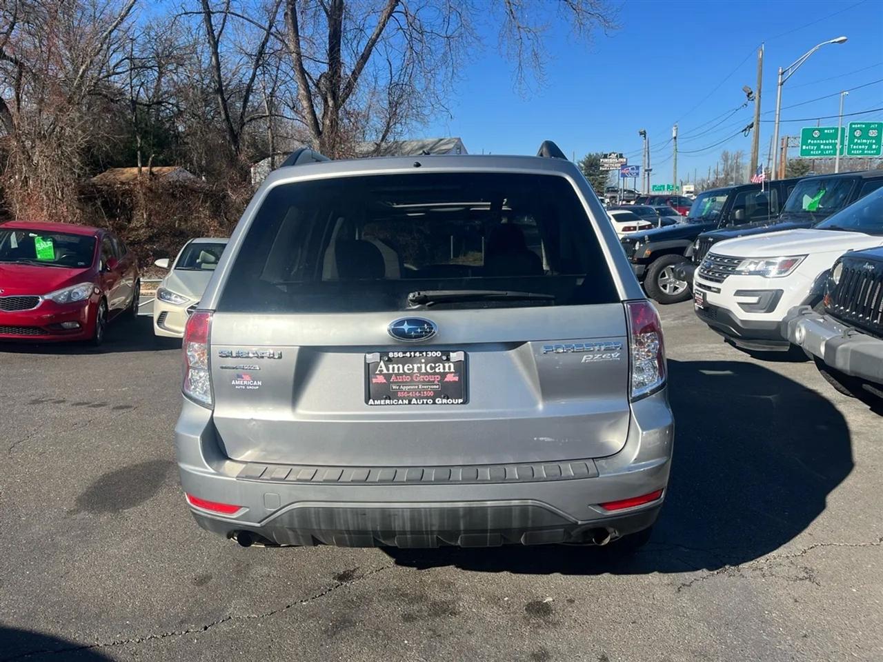 Subaru Forester 2.5X Premium 2010