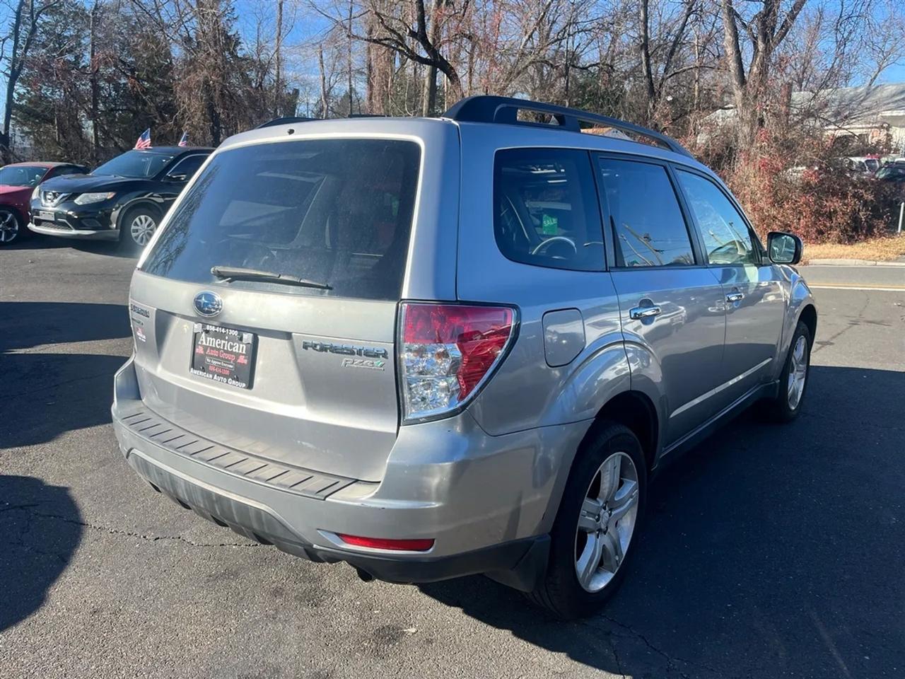 Subaru Forester 2.5X Premium 2010