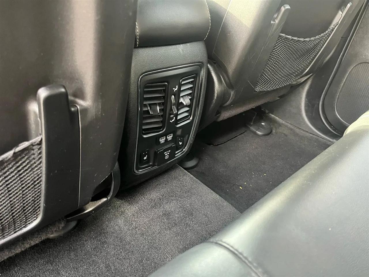 Jeep Grand Cherokee Limited 4WD 2014