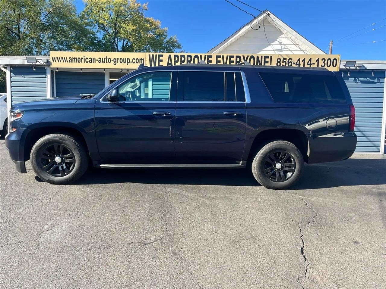 Chevrolet Suburban LS 4WD 2017