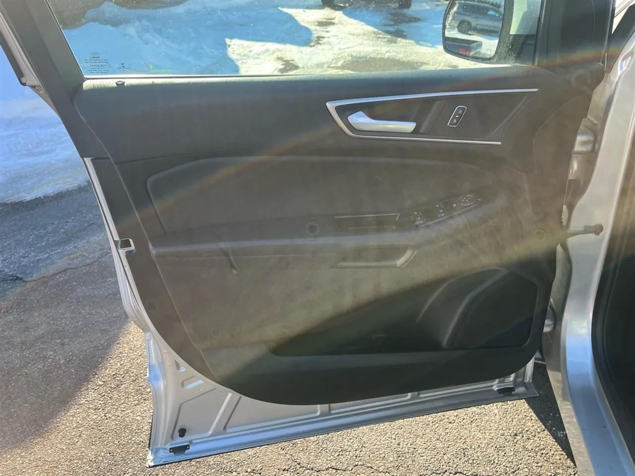 Ford Edge SEL AWD 2019