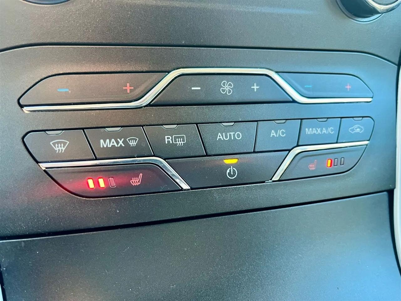 Ford Edge SEL AWD 2019