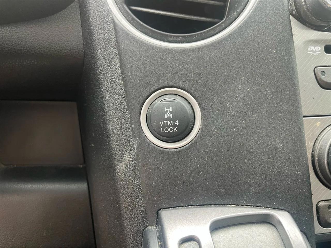 Honda Pilot Touring 4WD 5-Spd AT with DVD 2014