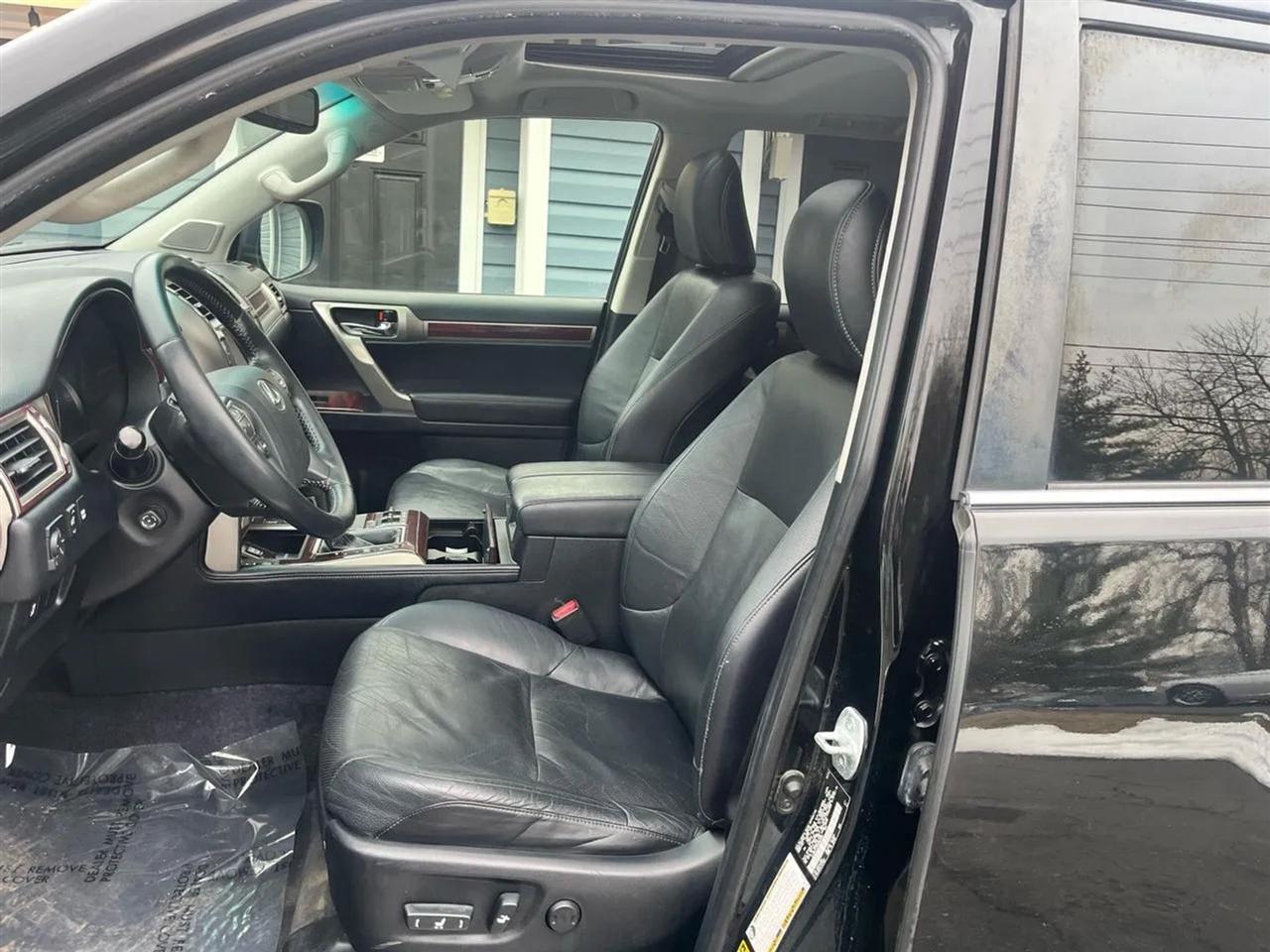 Lexus GX 460 Sport Utility 2013