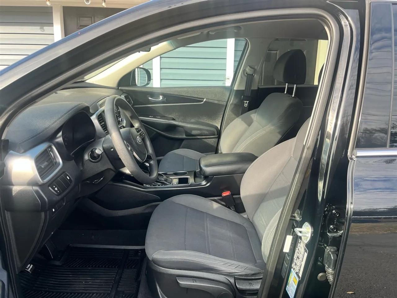 Kia Sorento LX 2WD 2019