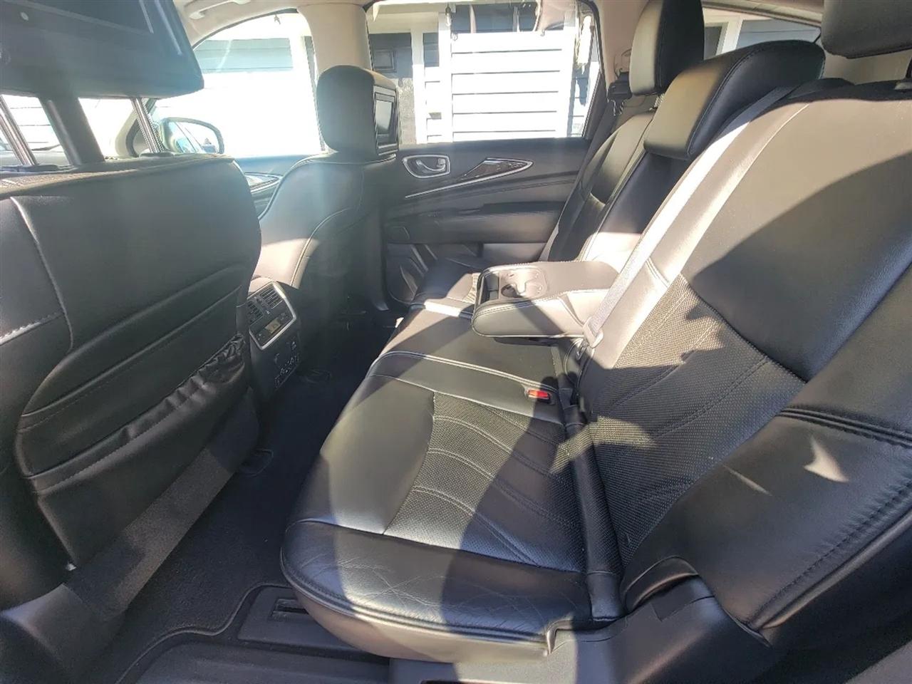 Infiniti JX AWD 2013