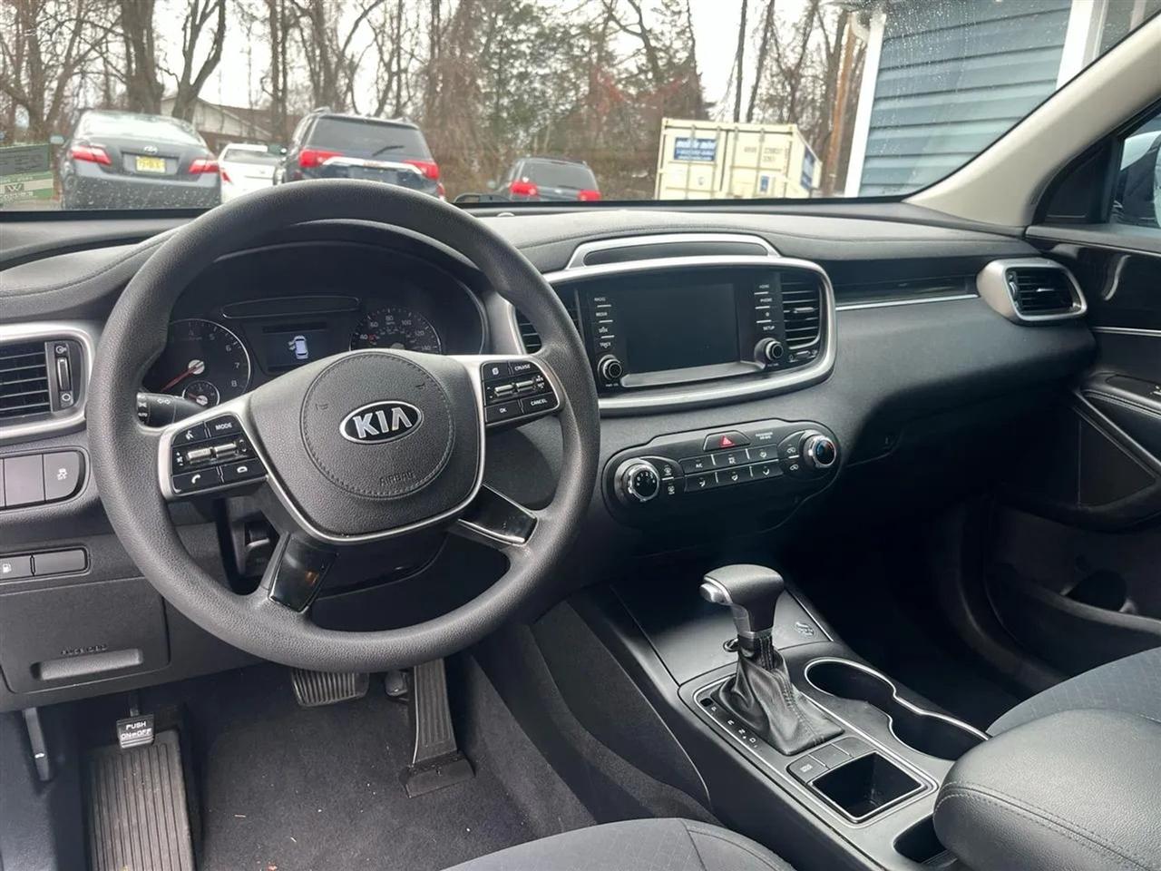 Kia Sorento LX 2WD 2019