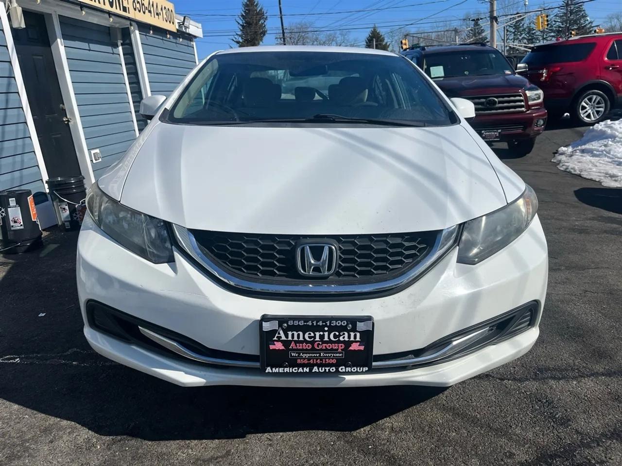 Honda Civic LX Sedan 5-Speed AT 2013