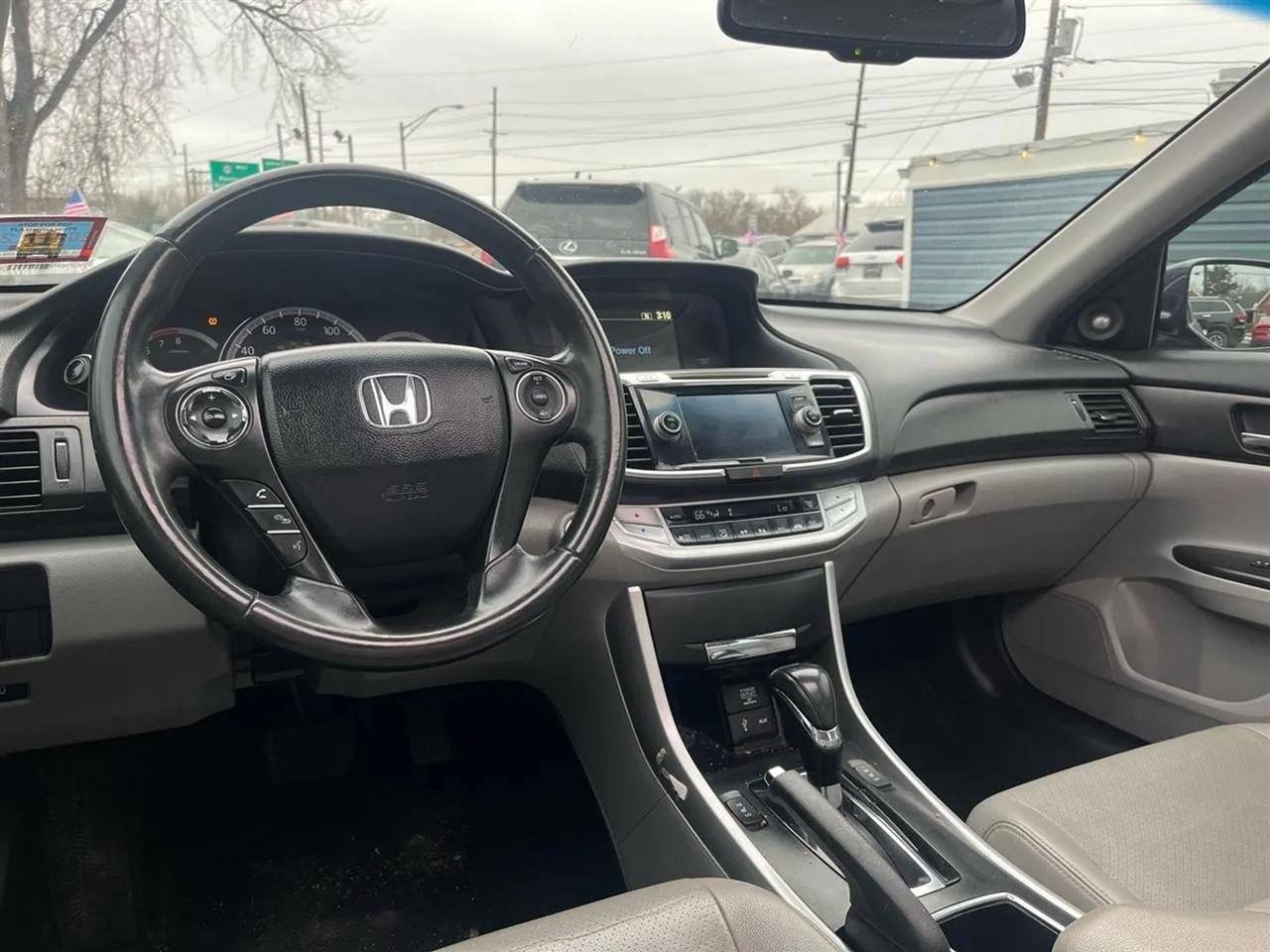 Honda Accord EX-L Sedan CVT 2013