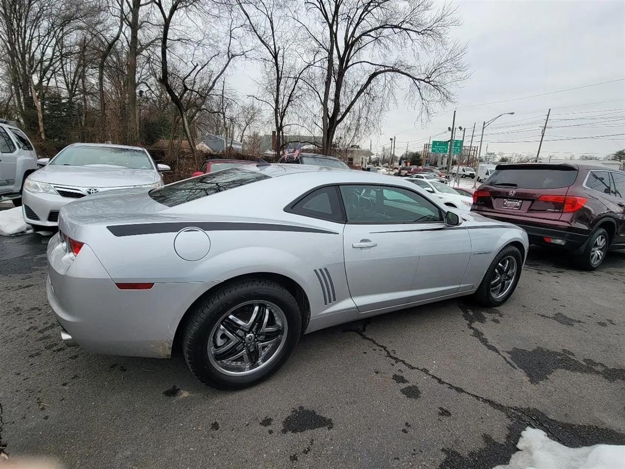Chevrolet Camaro LT1 Coupe 2010