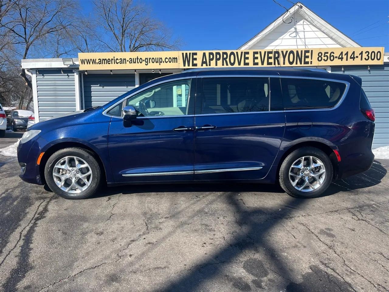 Chrysler Pacifica Limited 2018
