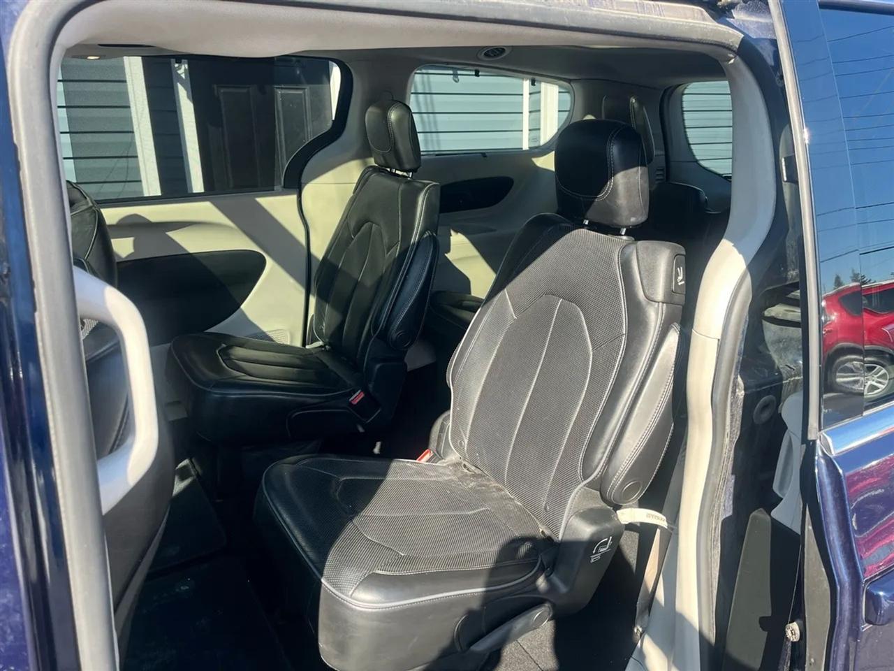 Chrysler Pacifica Limited 2018