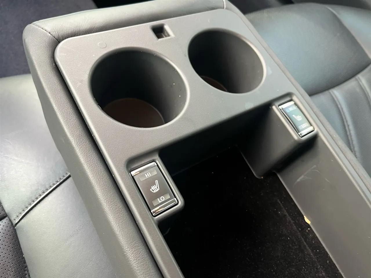 Infiniti Q70 L 3.7 AWD 2015