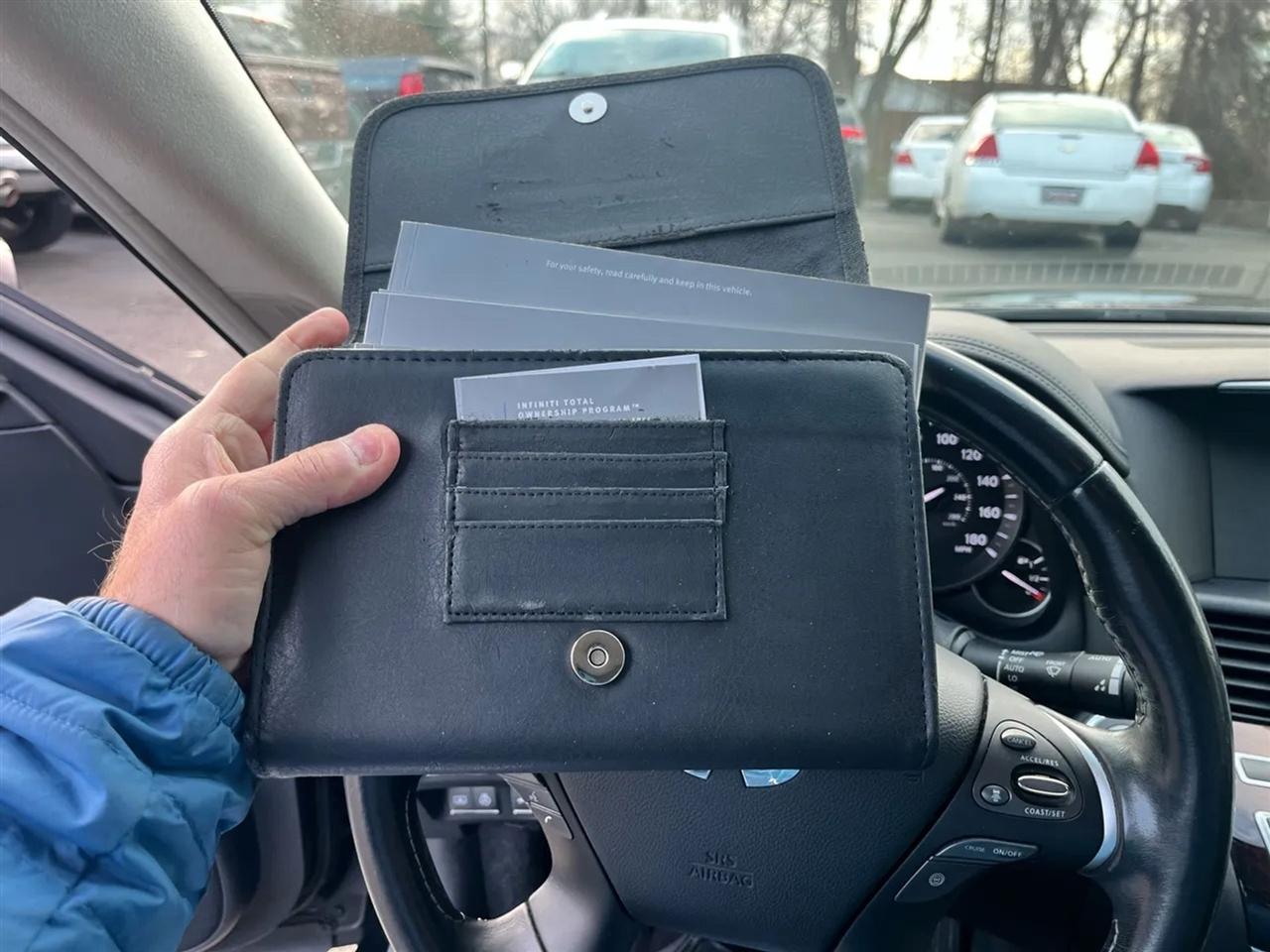 Infiniti Q70 L 3.7 AWD 2015