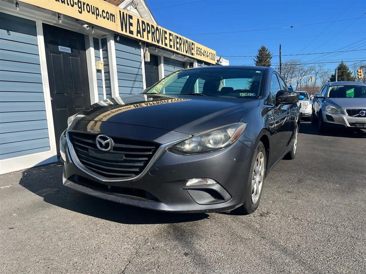 Mazda MAZDA3 i SV AT 4-Door 2015