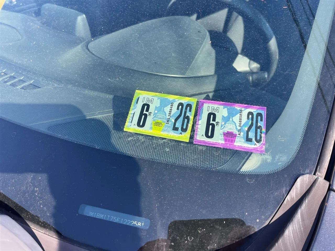 Mazda MAZDA3 i SV AT 4-Door 2015