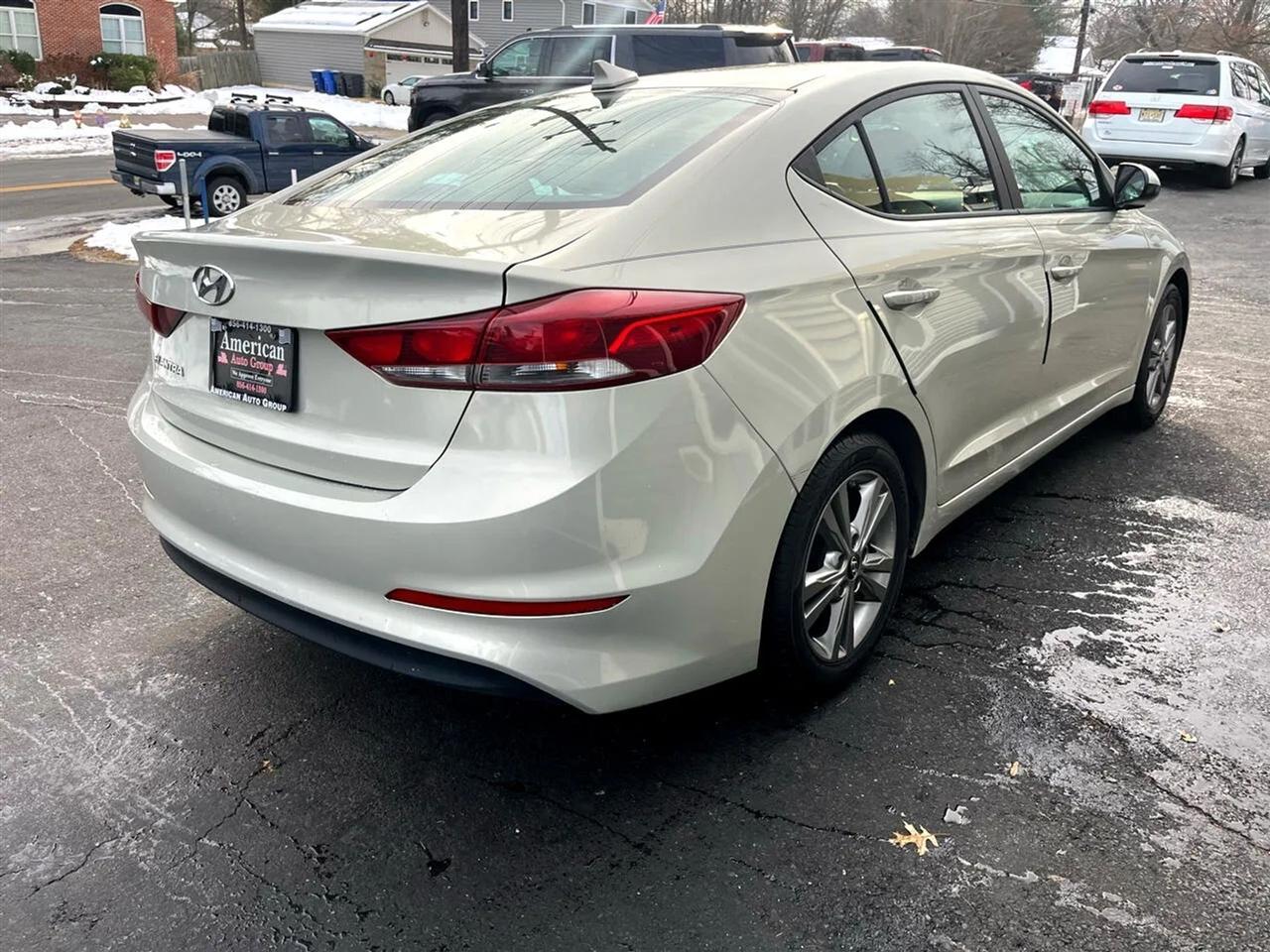 Hyundai Elantra Limited 2017