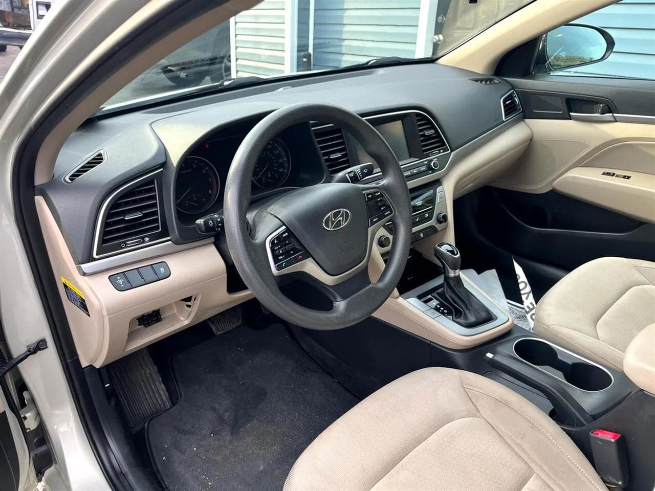 Hyundai Elantra Limited 2017