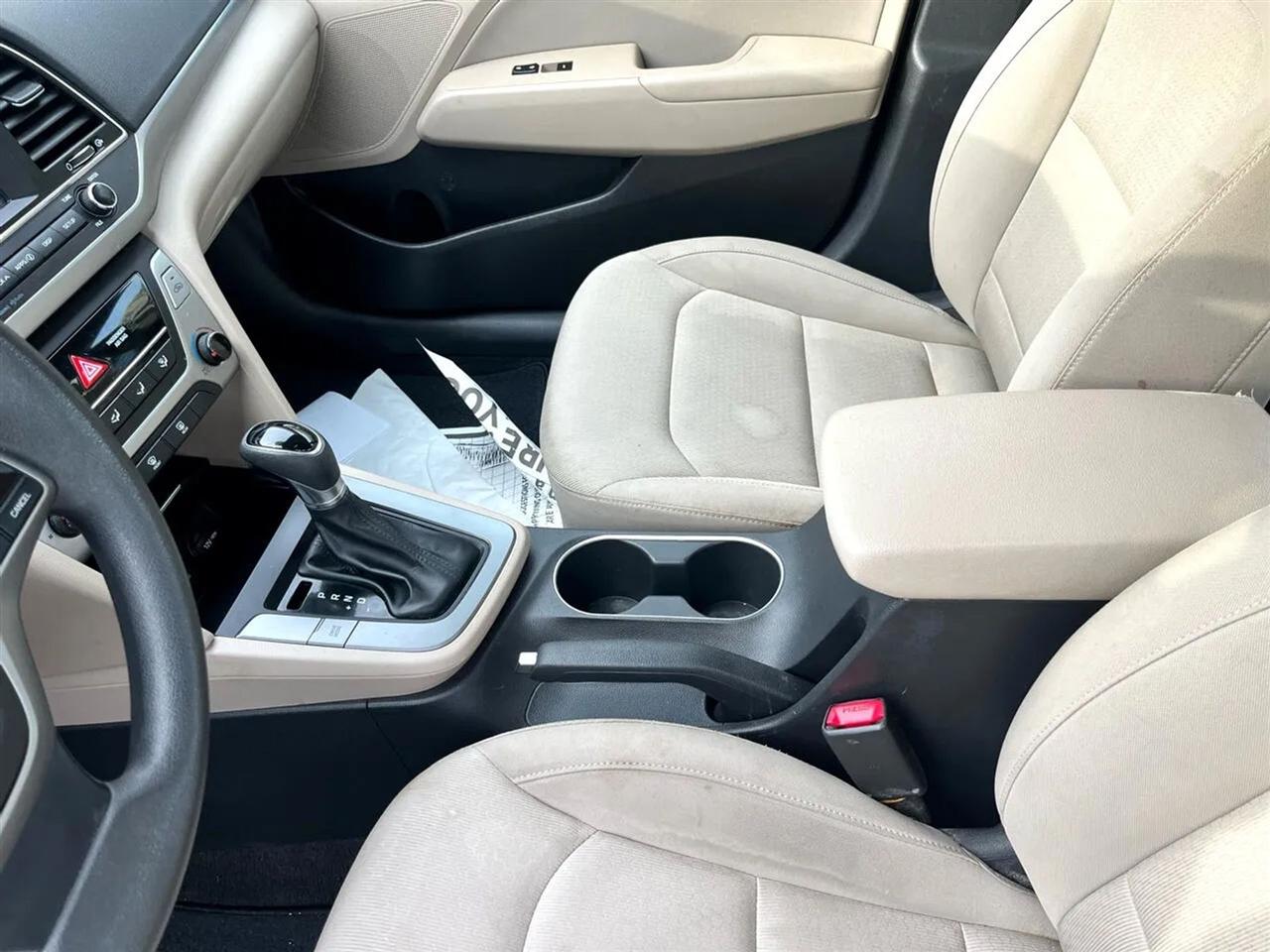 Hyundai Elantra Limited 2017