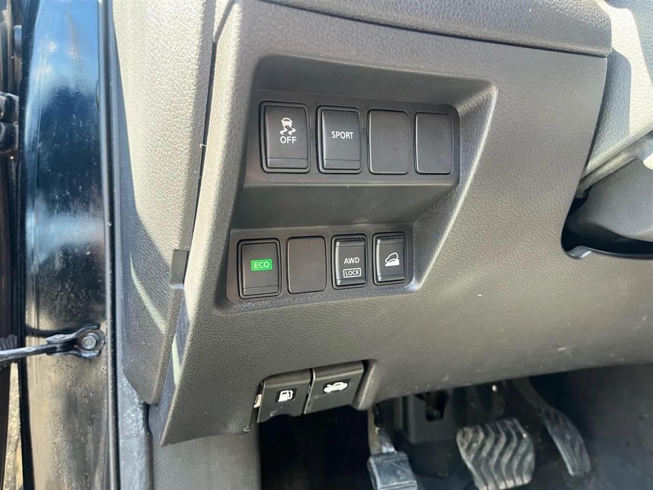 Nissan Rogue SV AWD 2015