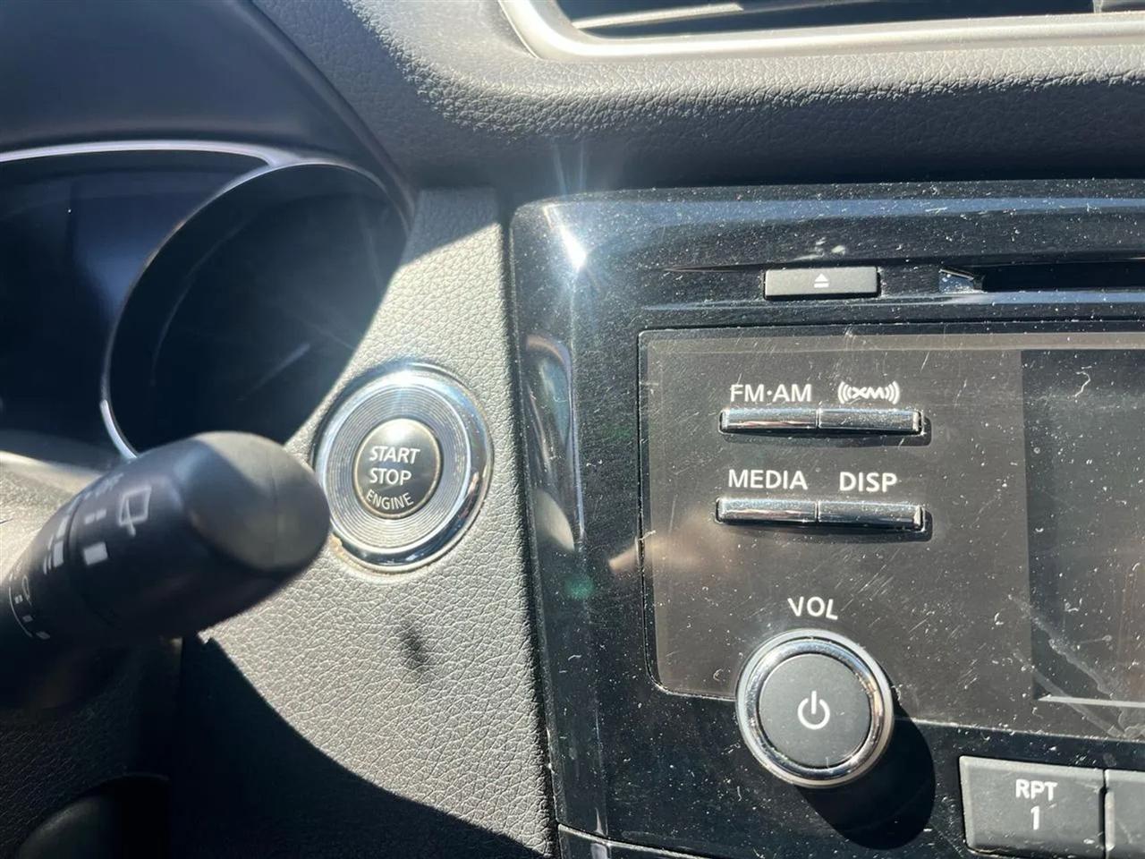 Nissan Rogue SV AWD 2015