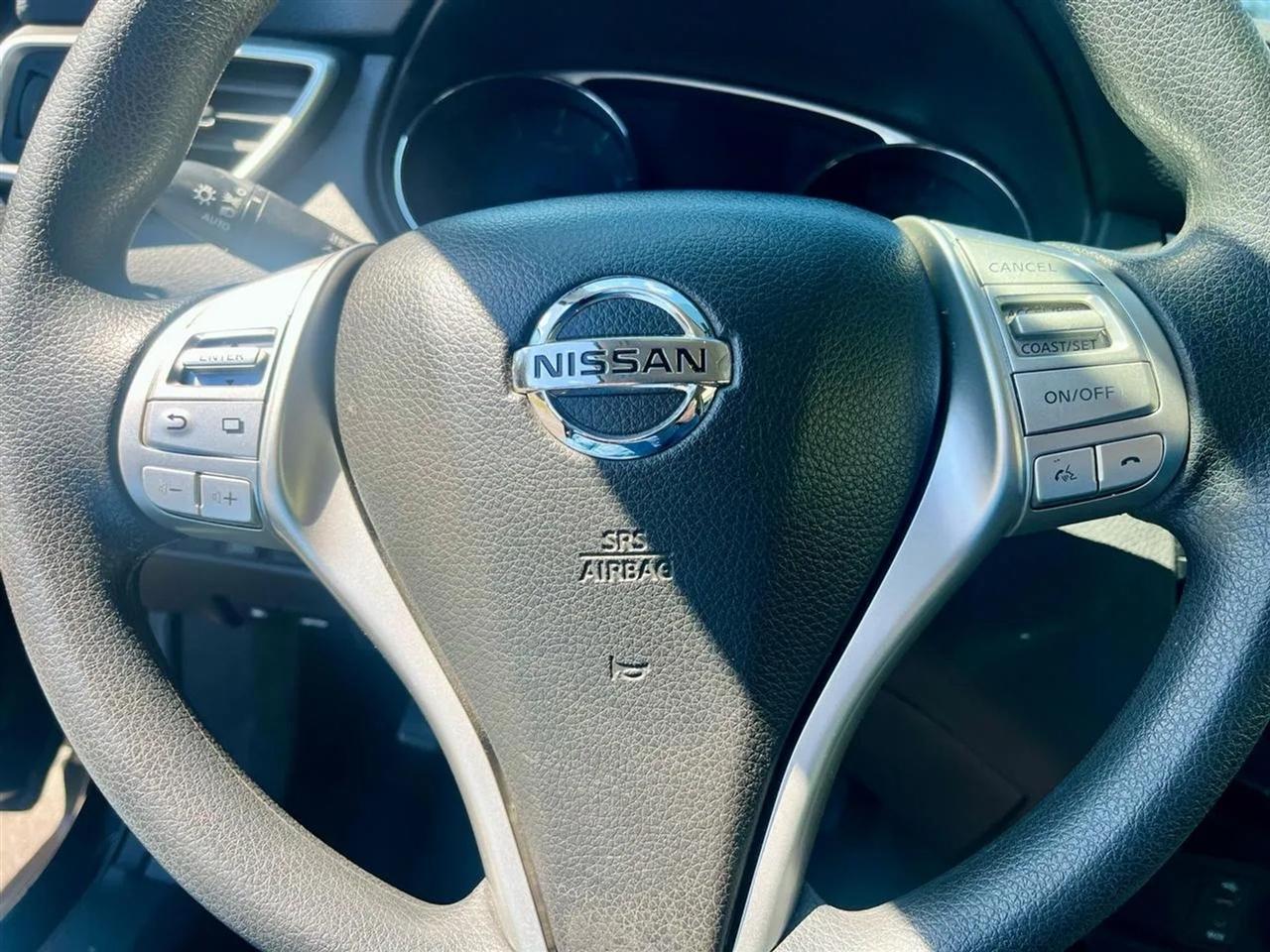 Nissan Rogue SV AWD 2015