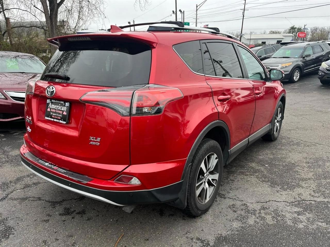 Toyota RAV4 XLE AWD 2016