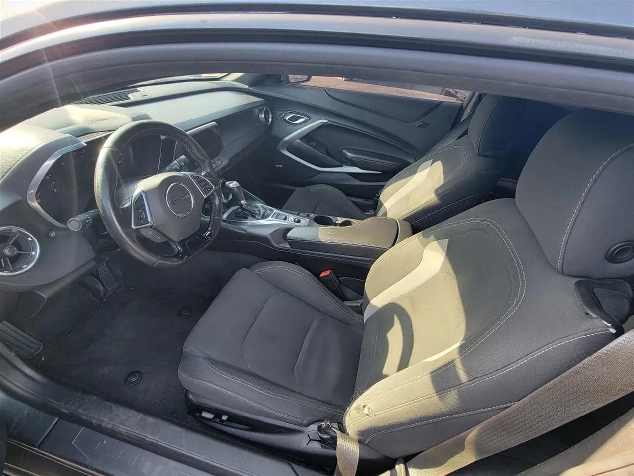 Chevrolet Camaro 1LT Coupe 8A 2018