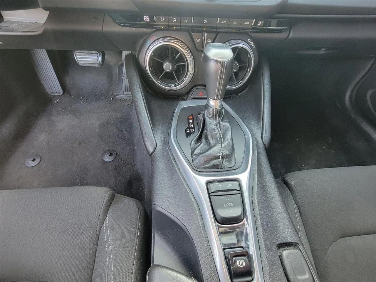 Chevrolet Camaro 1LT Coupe 8A 2018