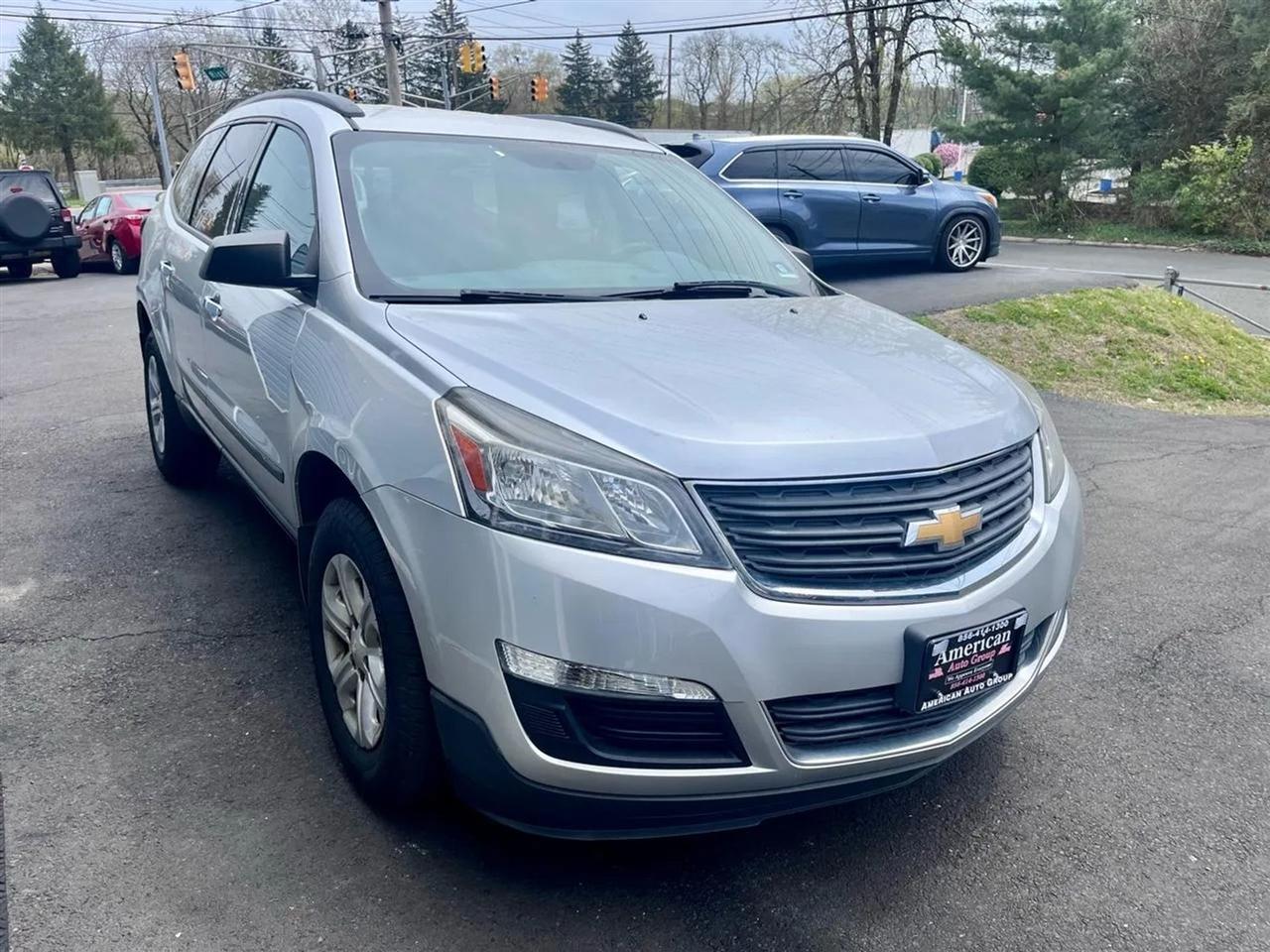 Chevrolet Traverse LS FWD 2017