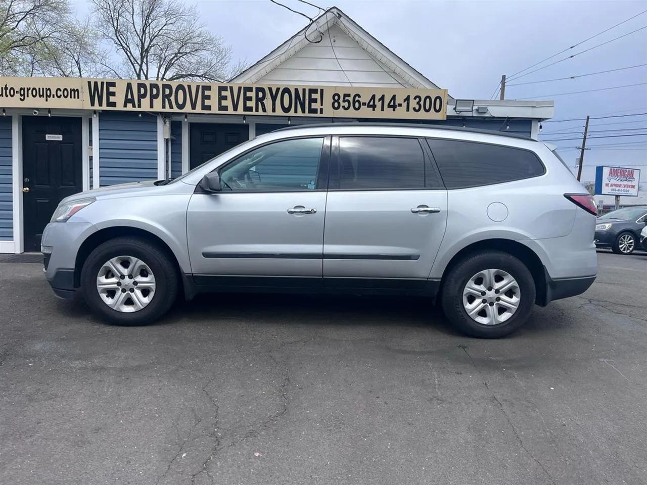 Chevrolet Traverse LS FWD 2017