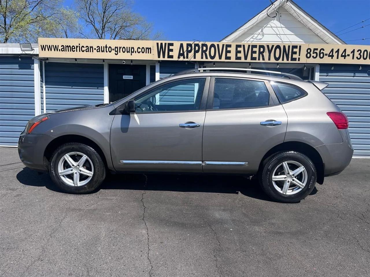 Nissan Rogue Select S 2WD 2014