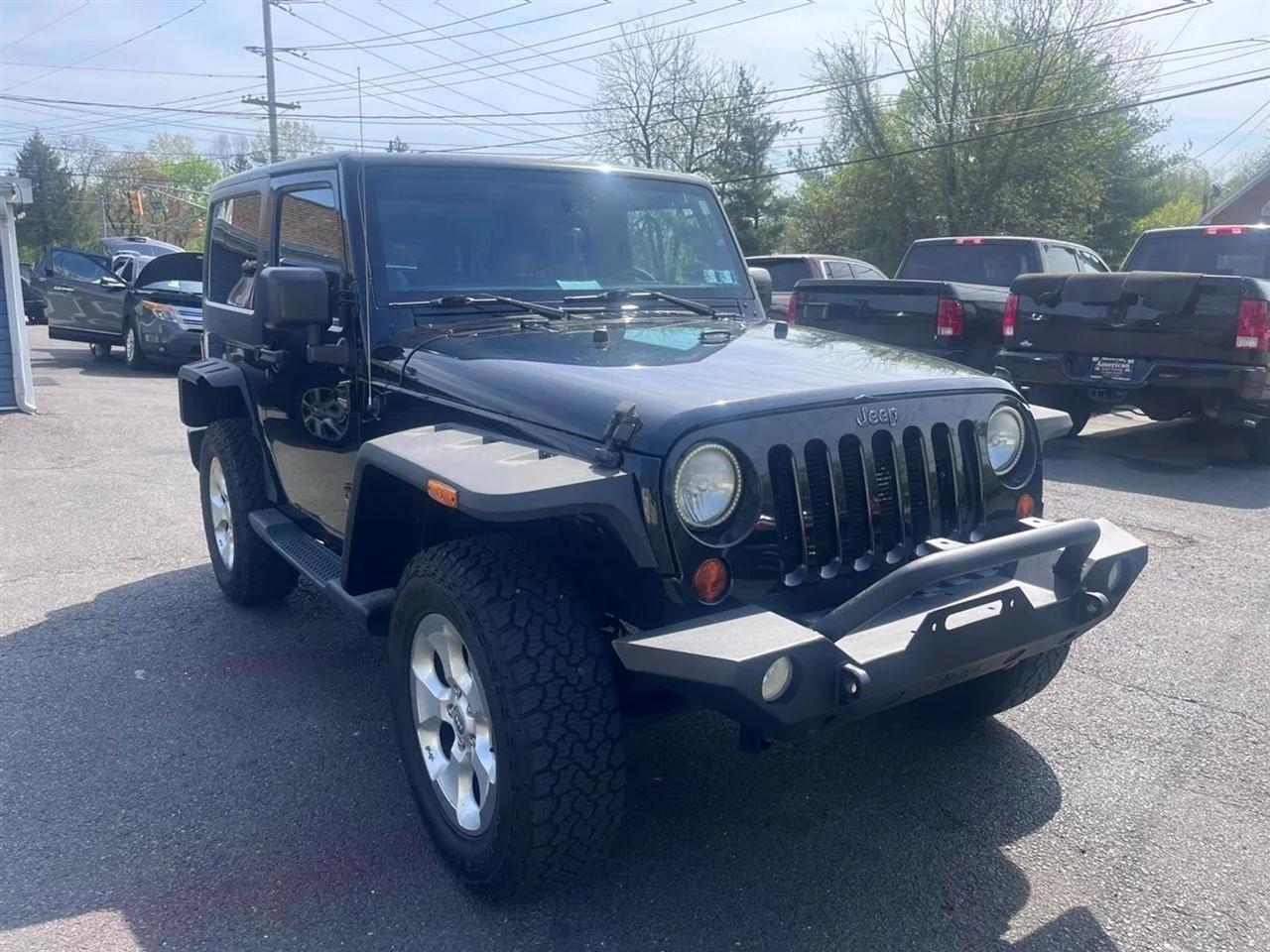 Jeep Wrangler Sahara 4WD 2013