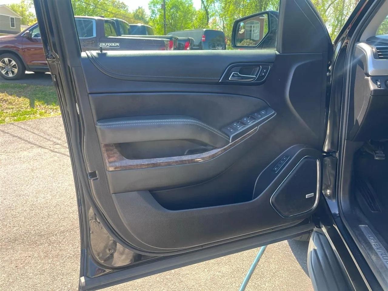 Chevrolet Tahoe LT 4WD 2017