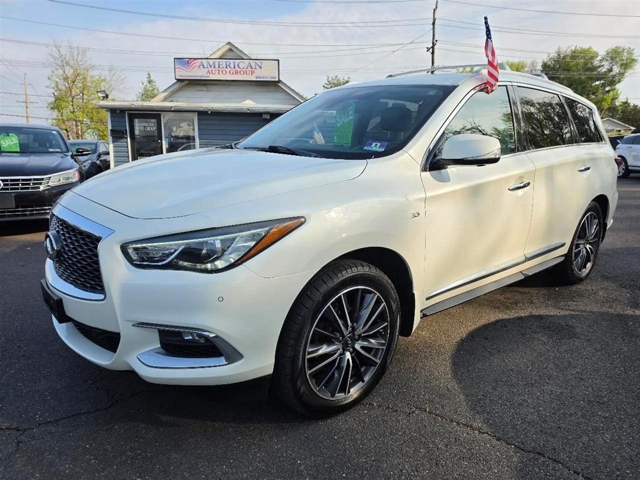 Infiniti QX60 Base AWD 2017
