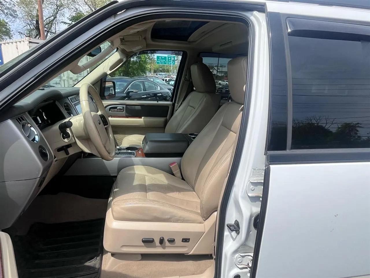 Ford Expedition Eddie Bauer 4WD 2010