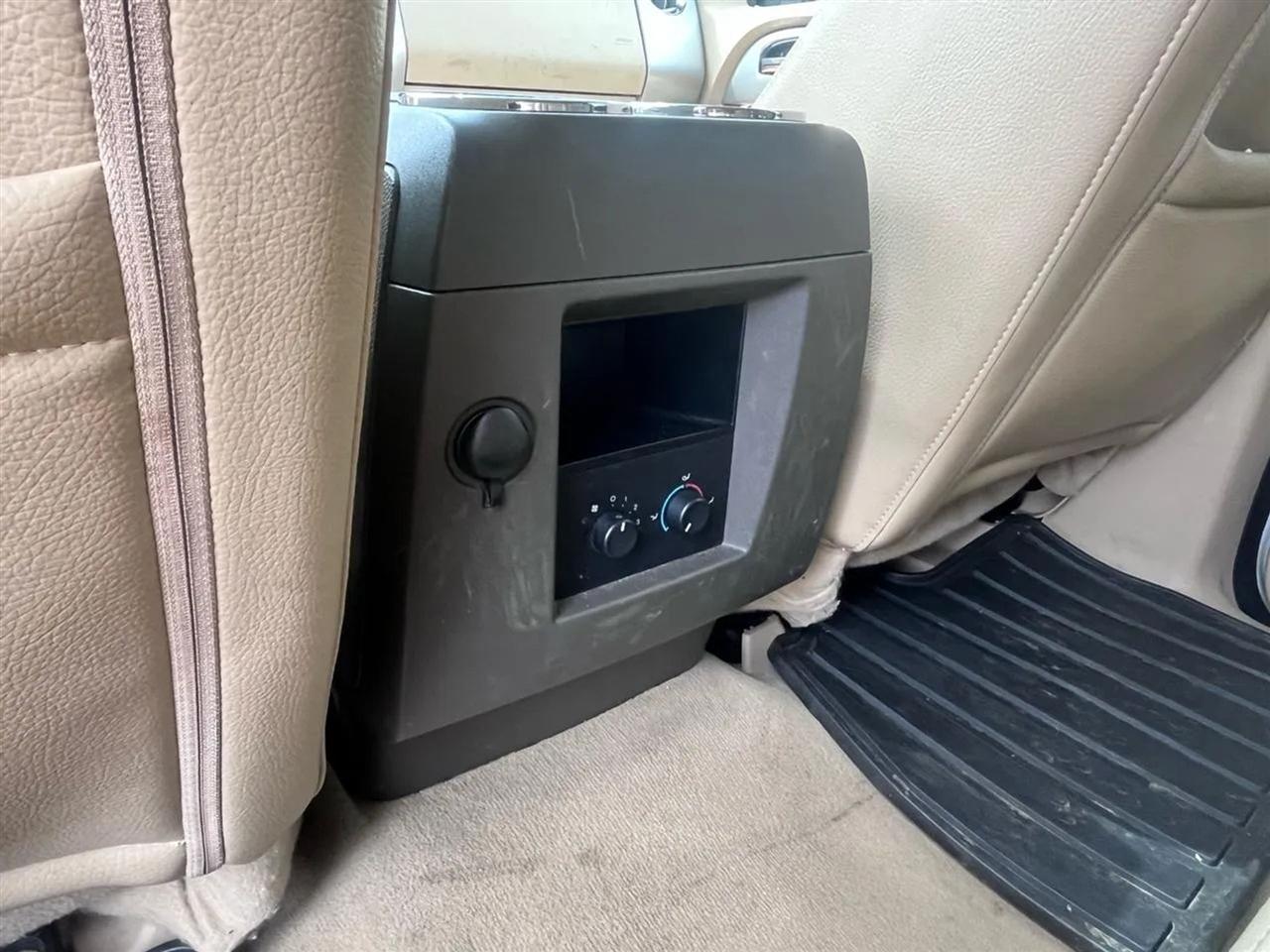 Ford Expedition Eddie Bauer 4WD 2010