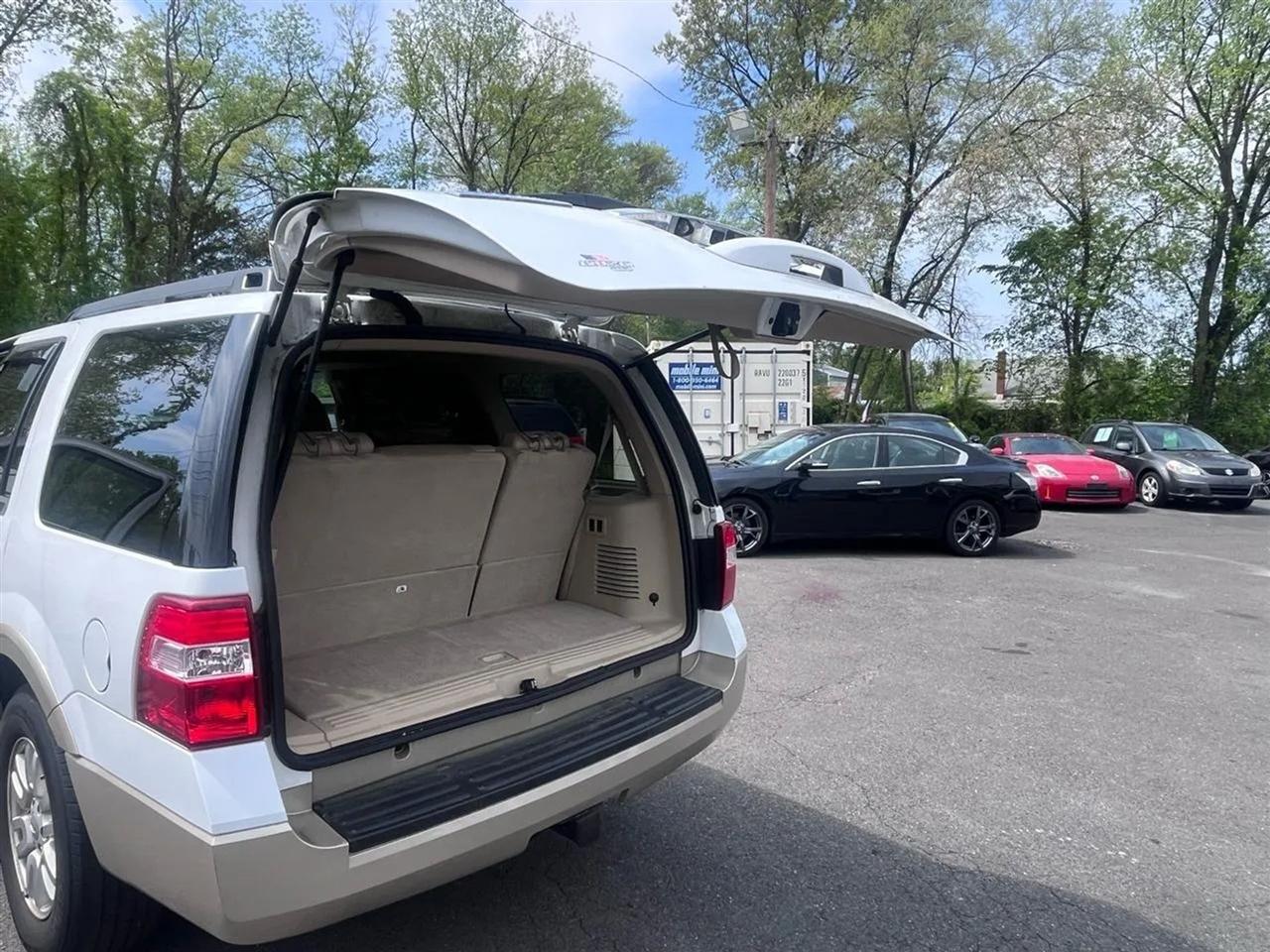 Ford Expedition Eddie Bauer 4WD 2010