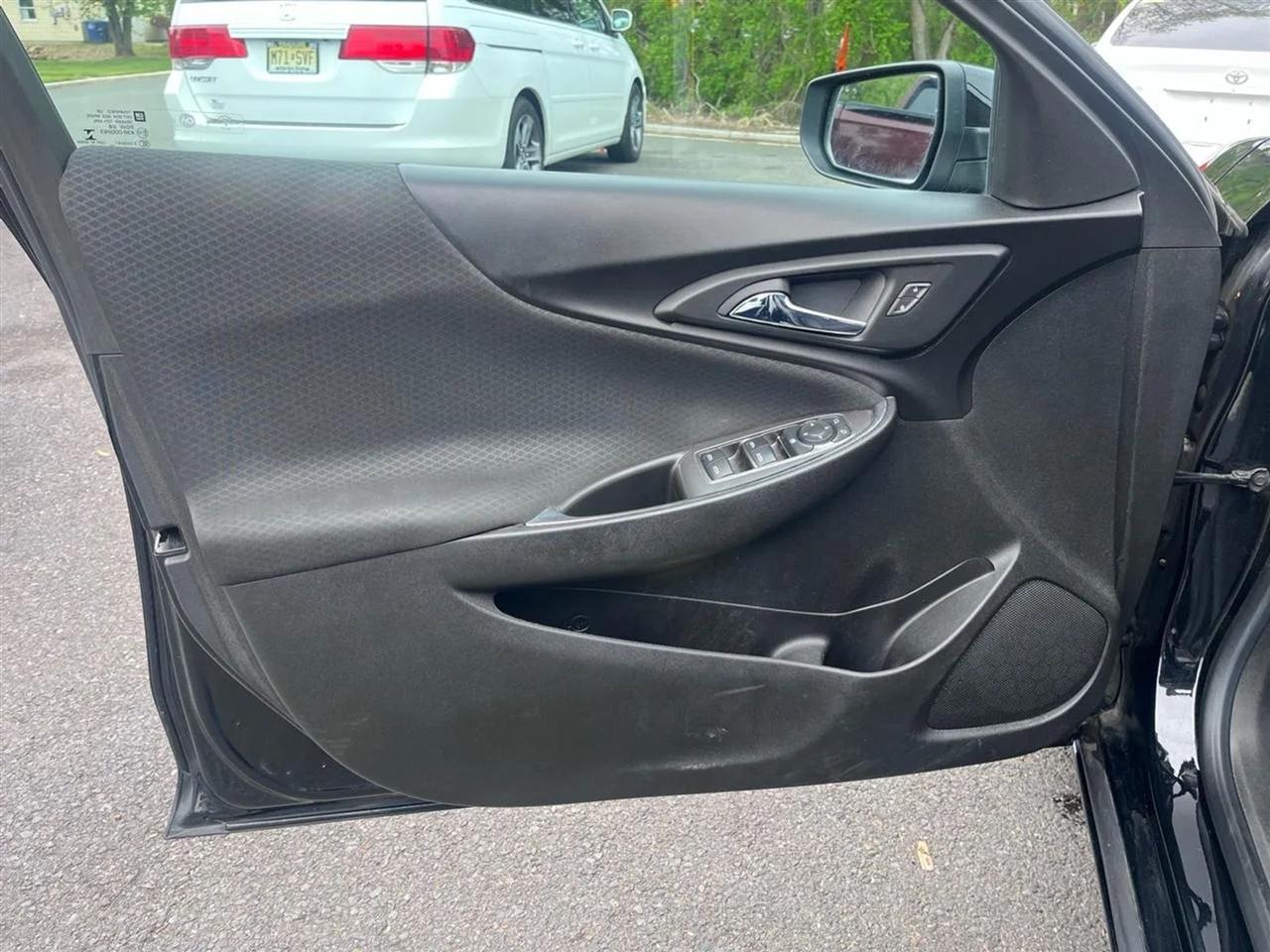 Chevrolet Malibu 1LT 2017