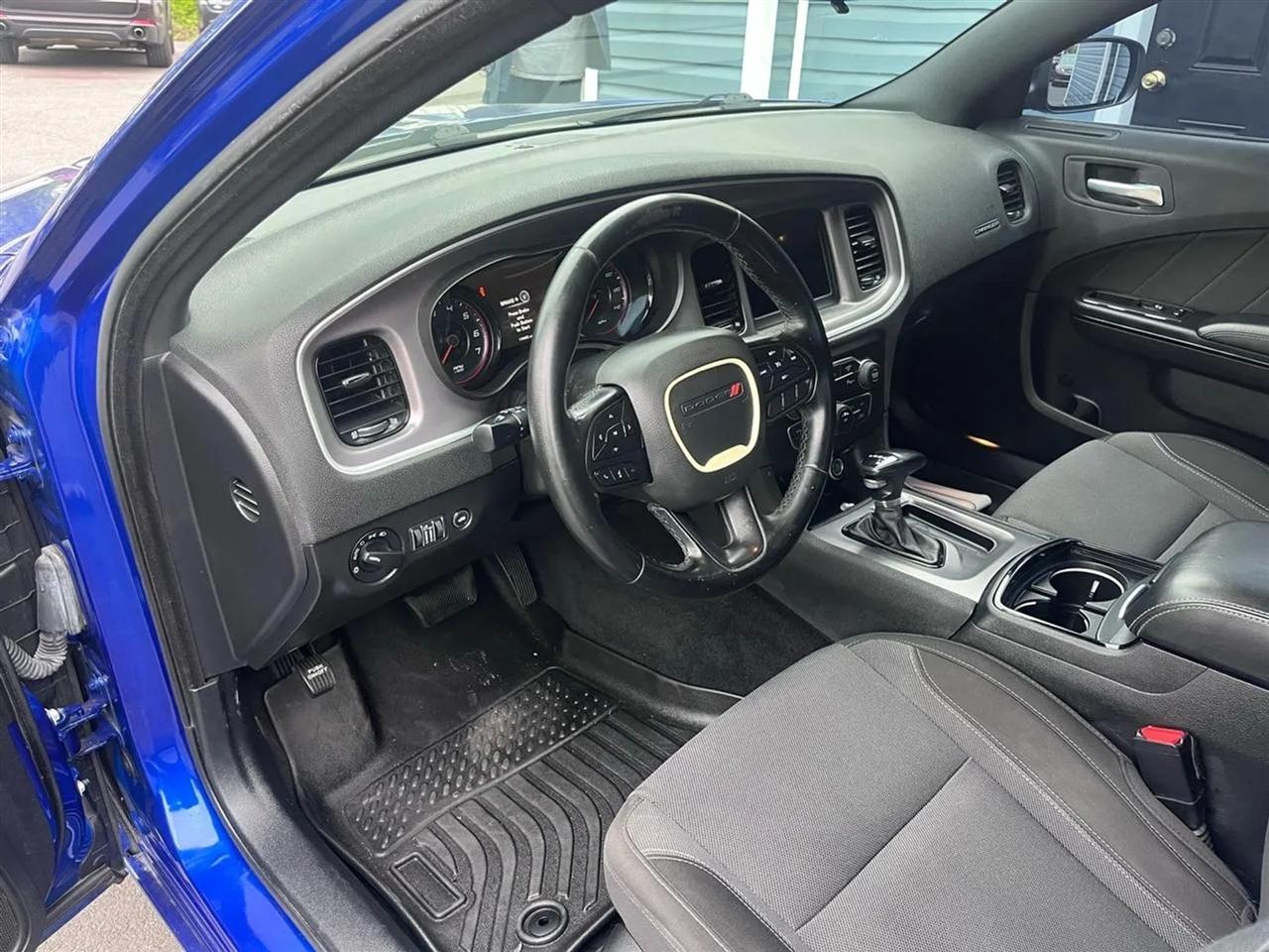 Dodge Charger SXT 2021