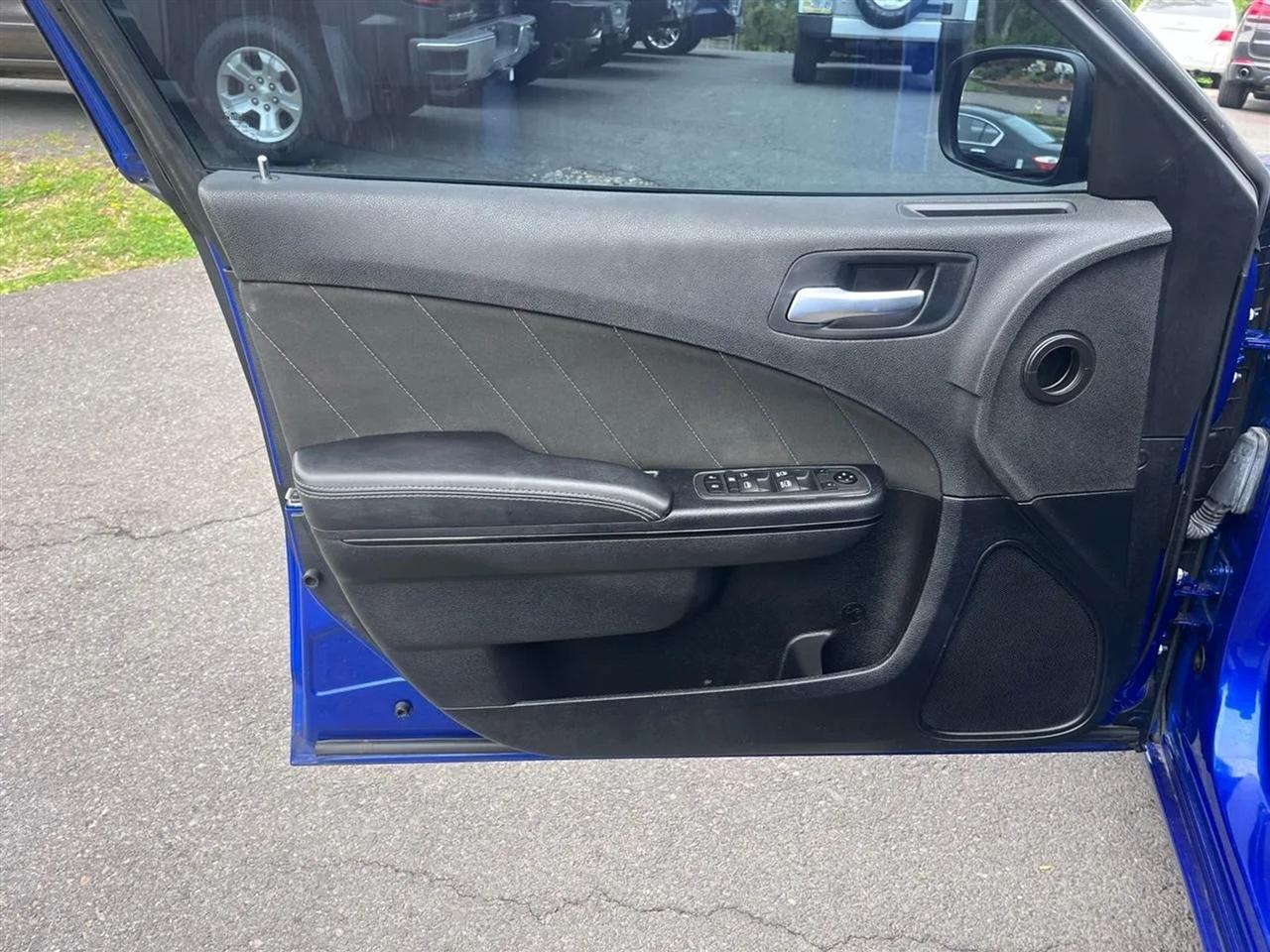 Dodge Charger SXT 2021