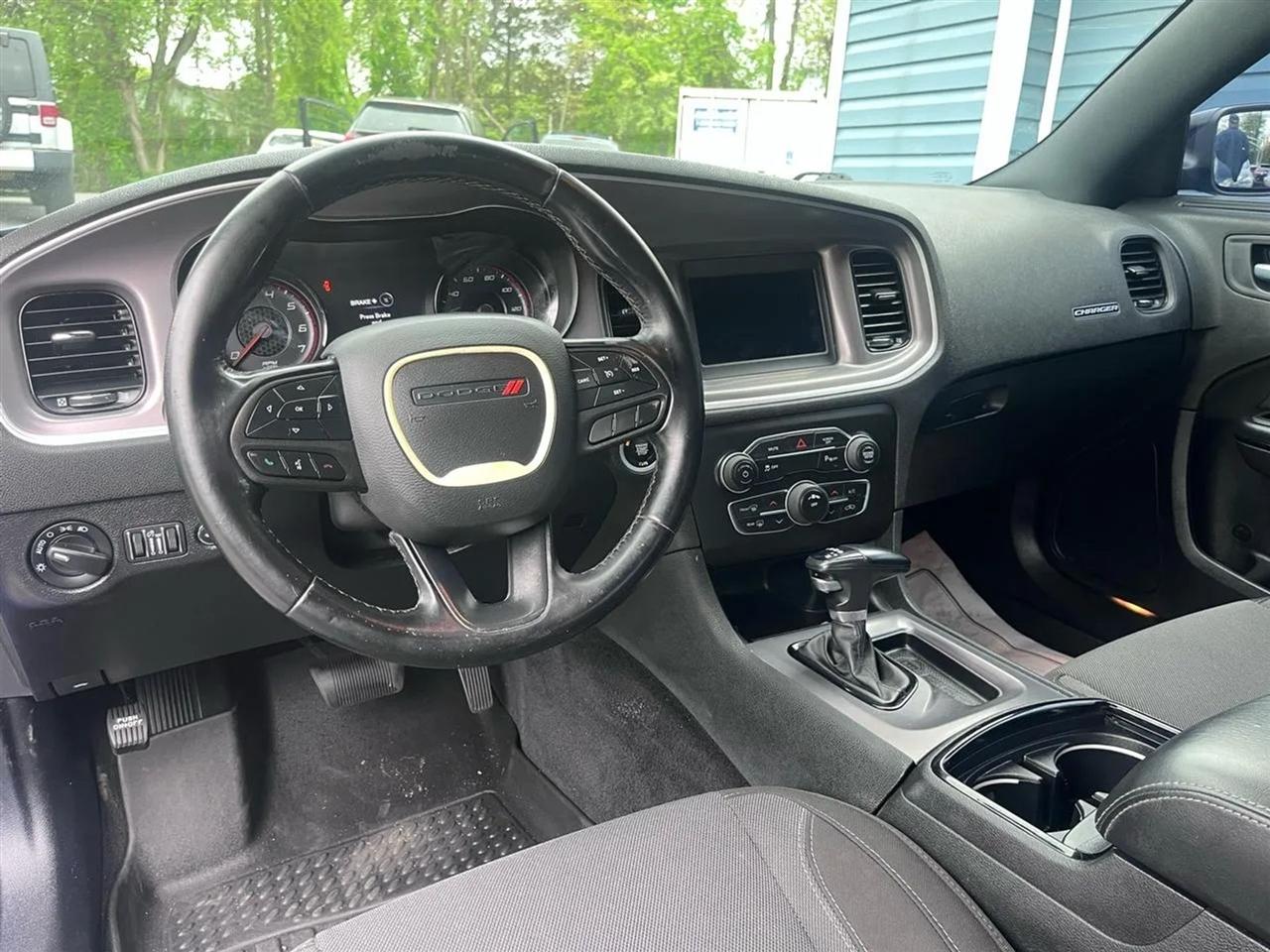 Dodge Charger SXT 2021