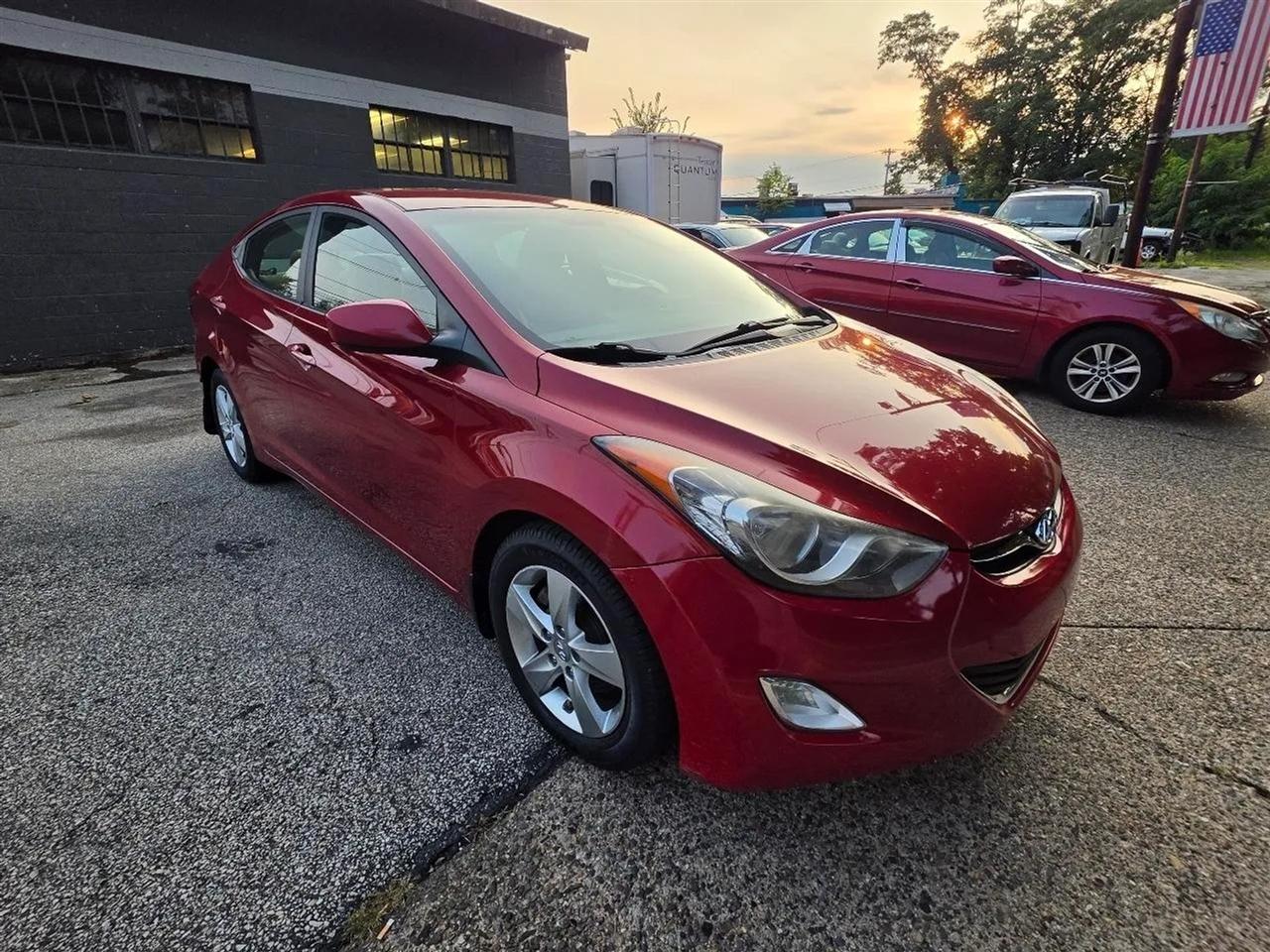 Hyundai Elantra GLS A/T 2012