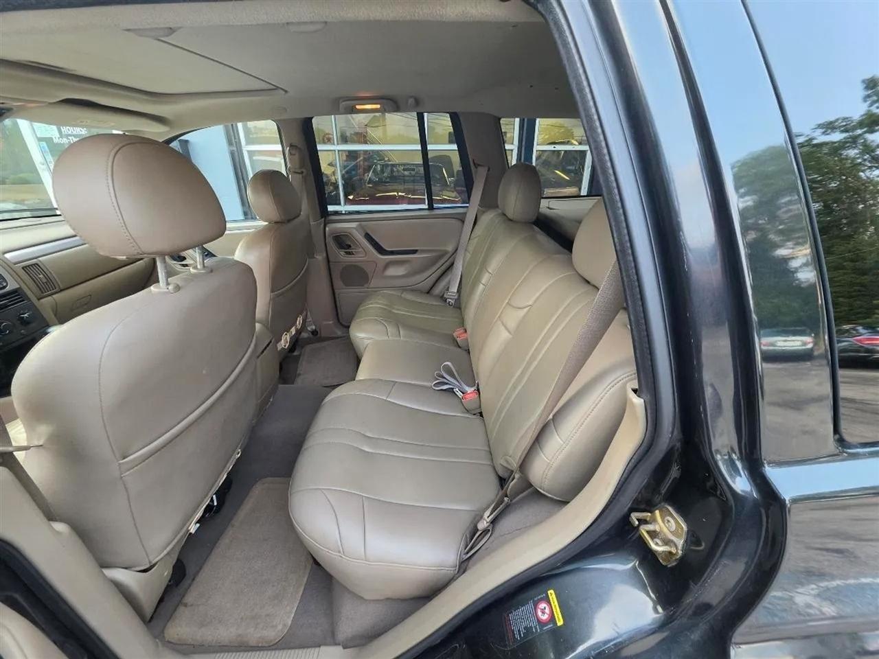 Jeep Grand Cherokee Laredo 4WD 2004