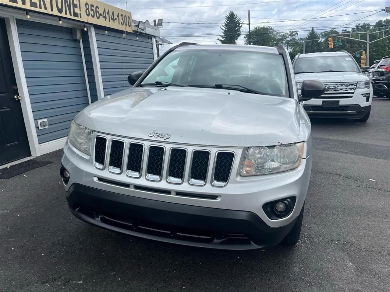 Jeep Compass Sport FWD 2011