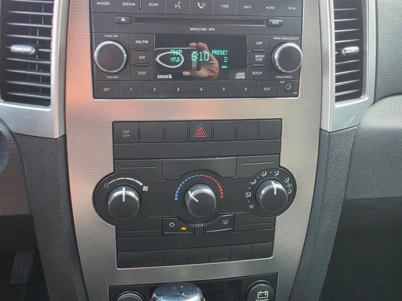 Jeep Grand Cherokee Laredo 4WD 2008
