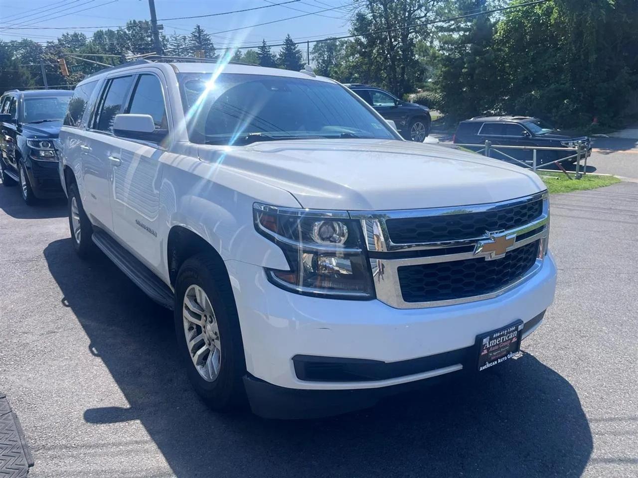 Chevrolet Suburban LT 4WD 2018